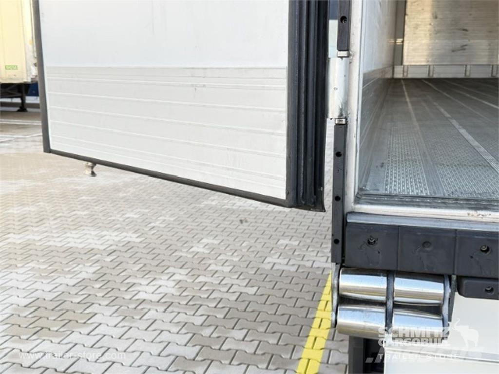Schmitz Cargobull Reefer Multitemp Kühlauflieger
