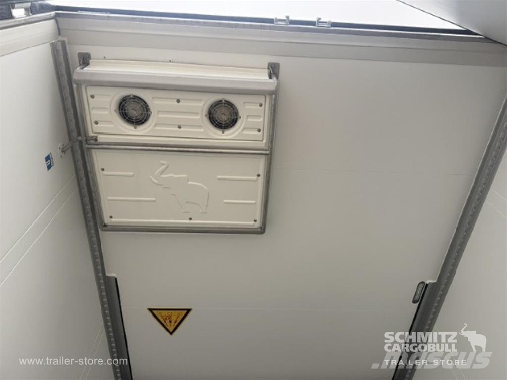 Schmitz Cargobull Reefer Multitemp Kühlauflieger
