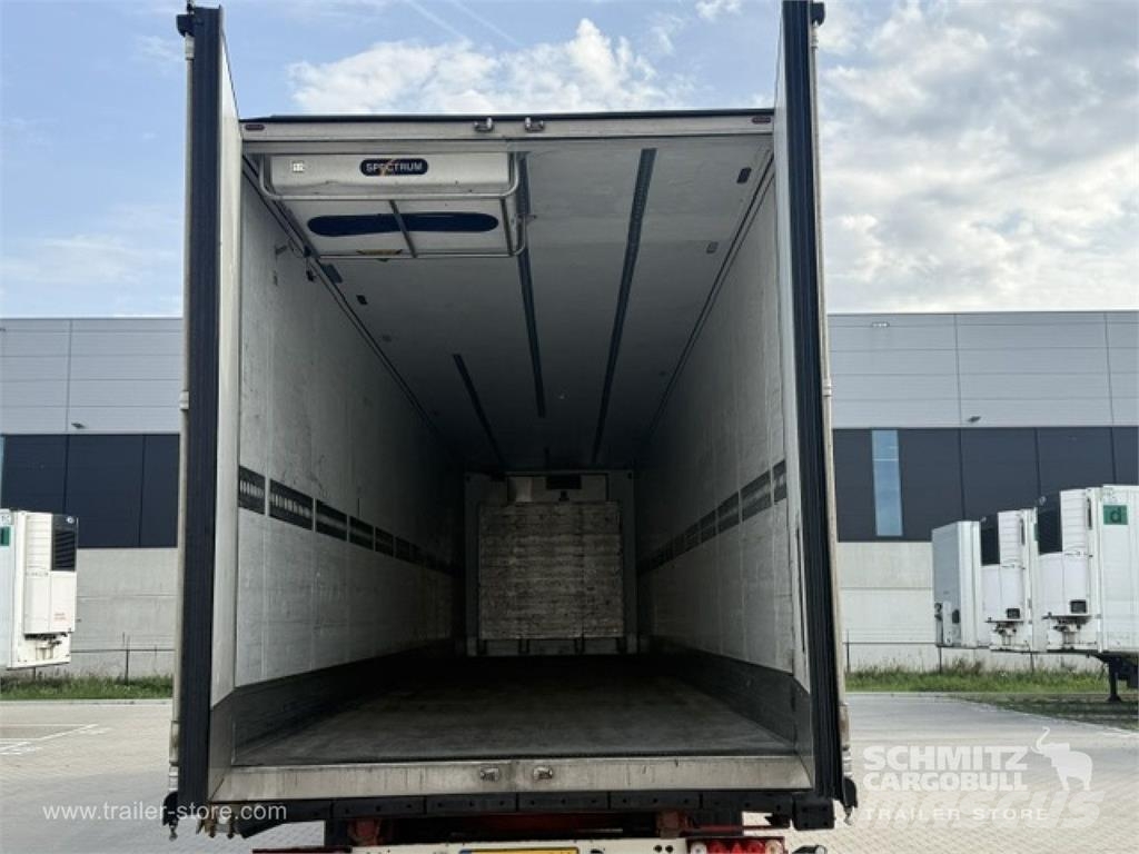 Schmitz Cargobull Reefer Multitemp Kühlauflieger