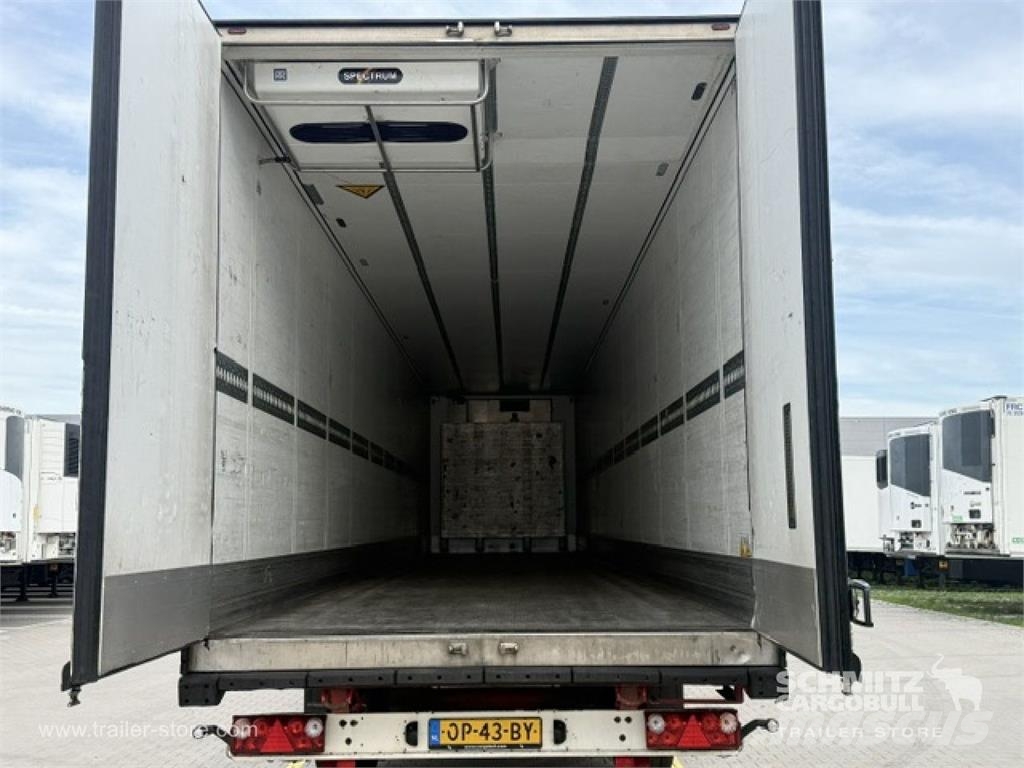 Schmitz Cargobull Reefer Multitemp Piekabes ar temperatūras kontroli