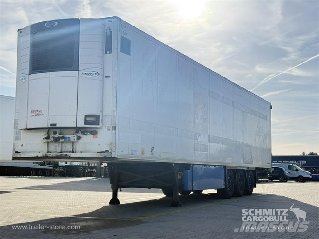 Schmitz Cargobull Reefer Multitemp Piekabes ar temperatūras kontroli
