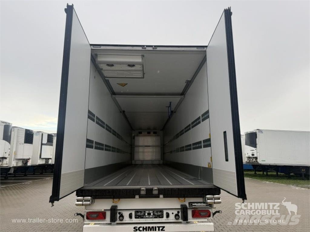 Schmitz Cargobull Reefer Multitemp Kühlauflieger