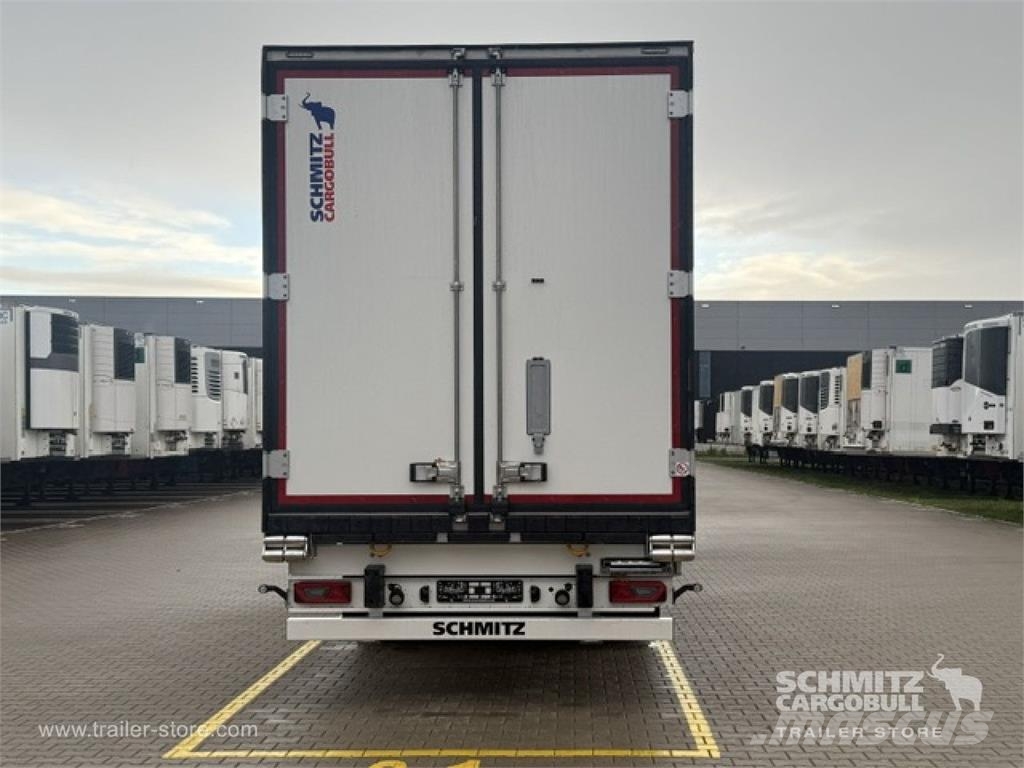 Schmitz Cargobull Reefer Multitemp Kühlauflieger