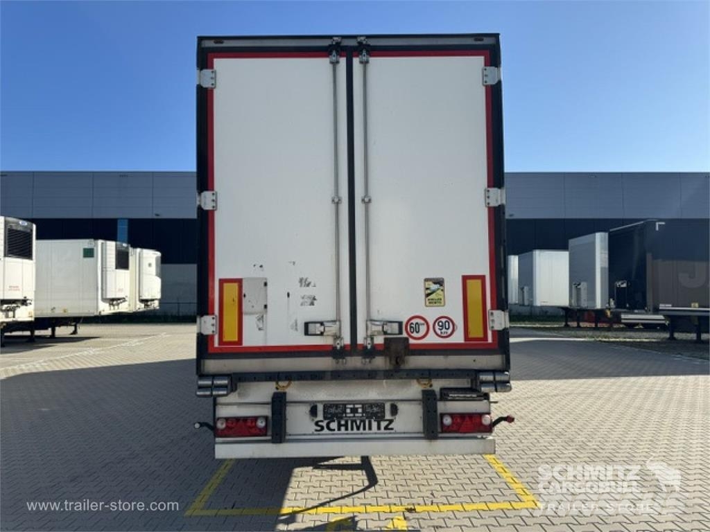 Schmitz Cargobull Reefer Standard Piekabes ar temperatūras kontroli
