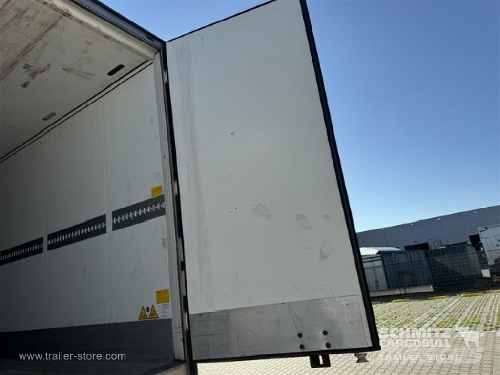 Schmitz Cargobull Reefer Standard Piekabes ar temperatūras kontroli