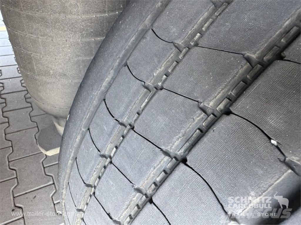 Schmitz Cargobull Reefer Standard 冷凍冷蔵トレーラー