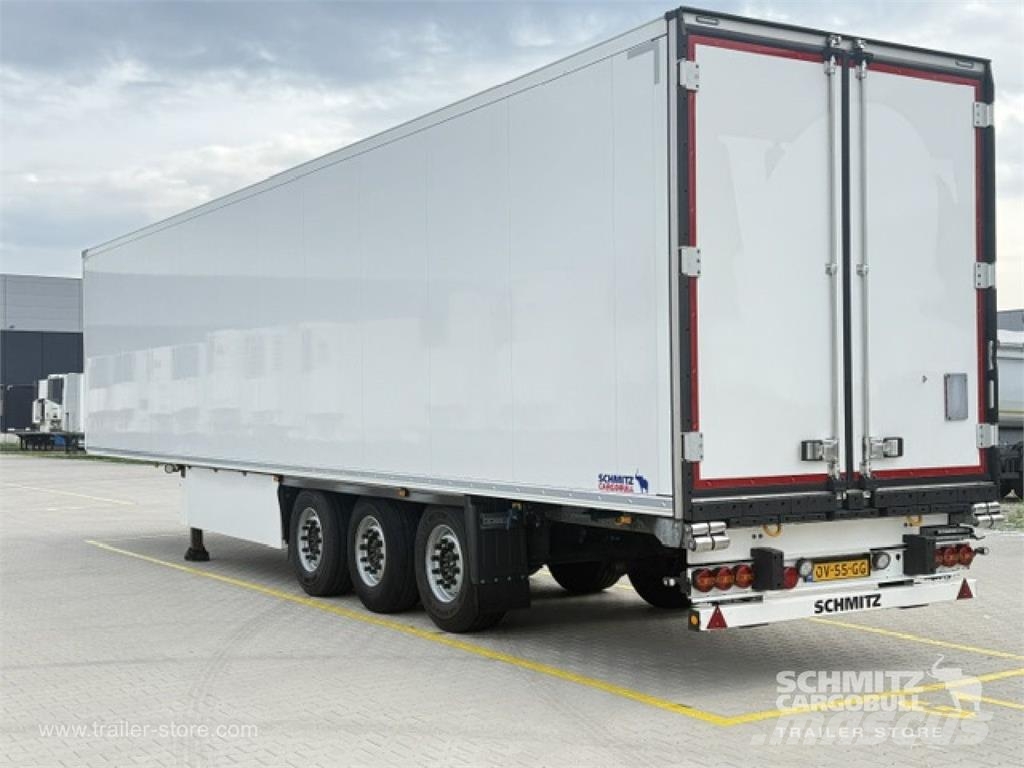 Schmitz Cargobull Reefer Standard Piekabes ar temperatūras kontroli