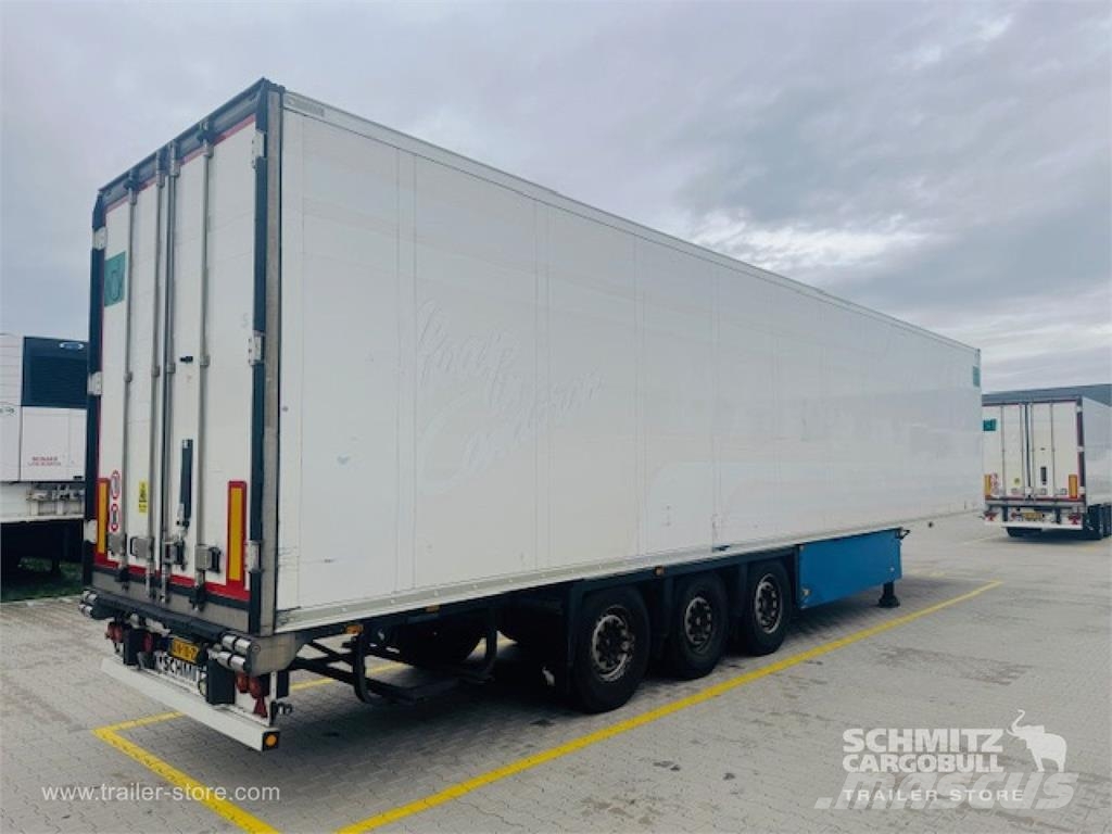 Schmitz Cargobull Reefer Standard Temperature controlled semi-trailers