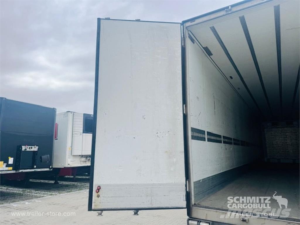 Schmitz Cargobull Reefer Standard Temperature controlled semi-trailers