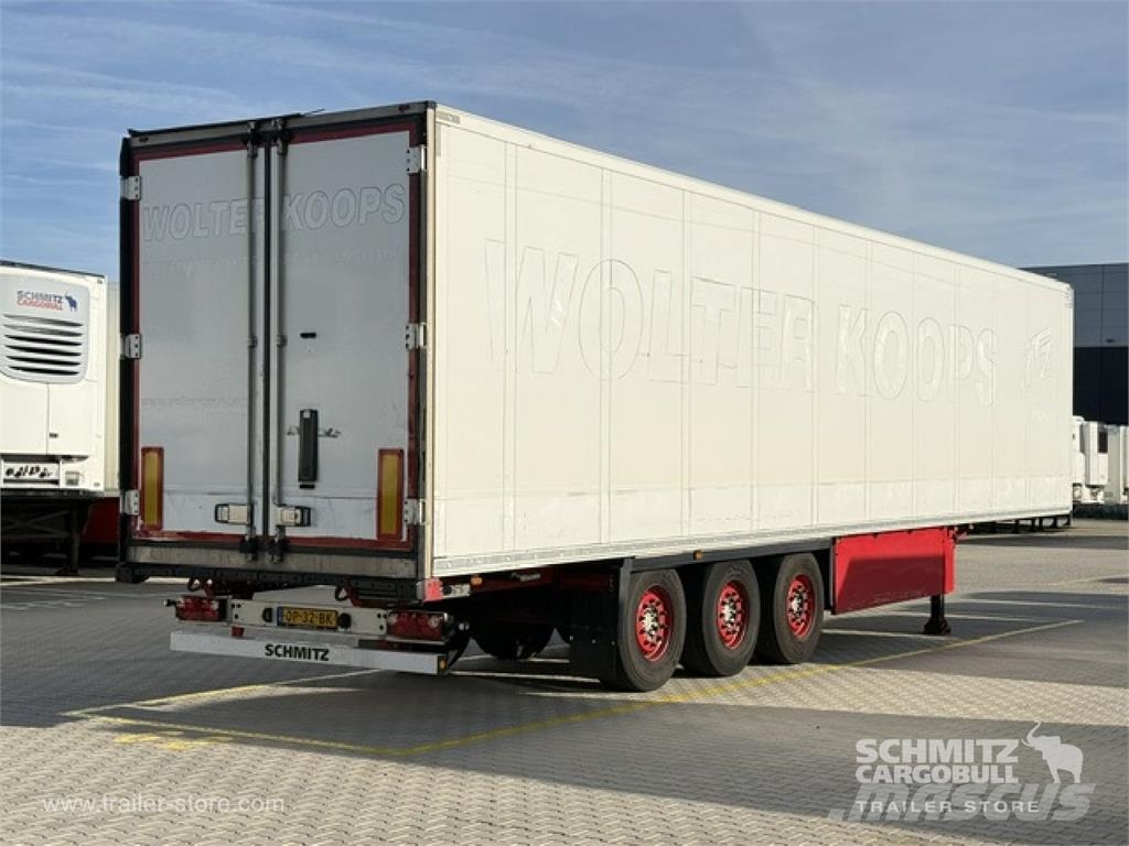 Schmitz Cargobull Reefer Standard Temperature controlled semi-trailers