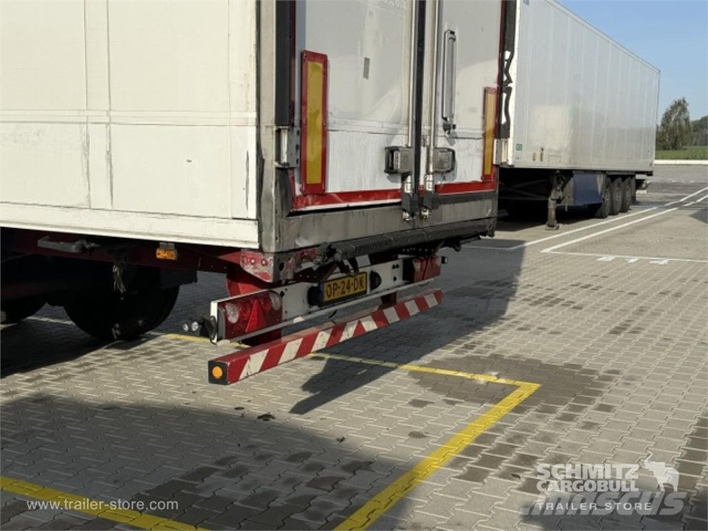 Schmitz Cargobull Reefer Standard Temperature controlled semi-trailers