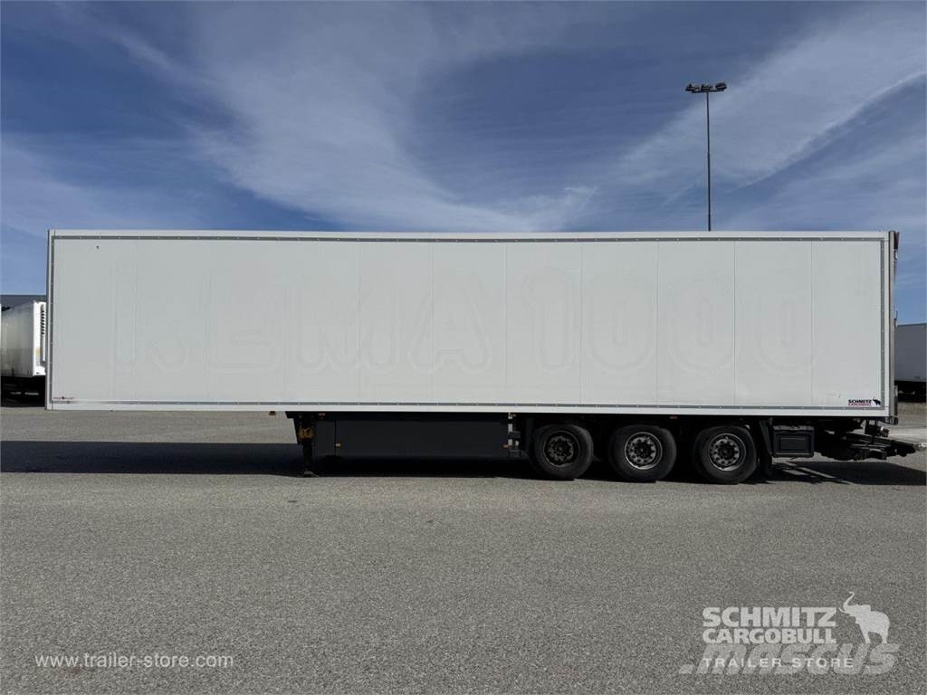 Schmitz Cargobull Reefer Multitemp Temperature controlled semi-trailers