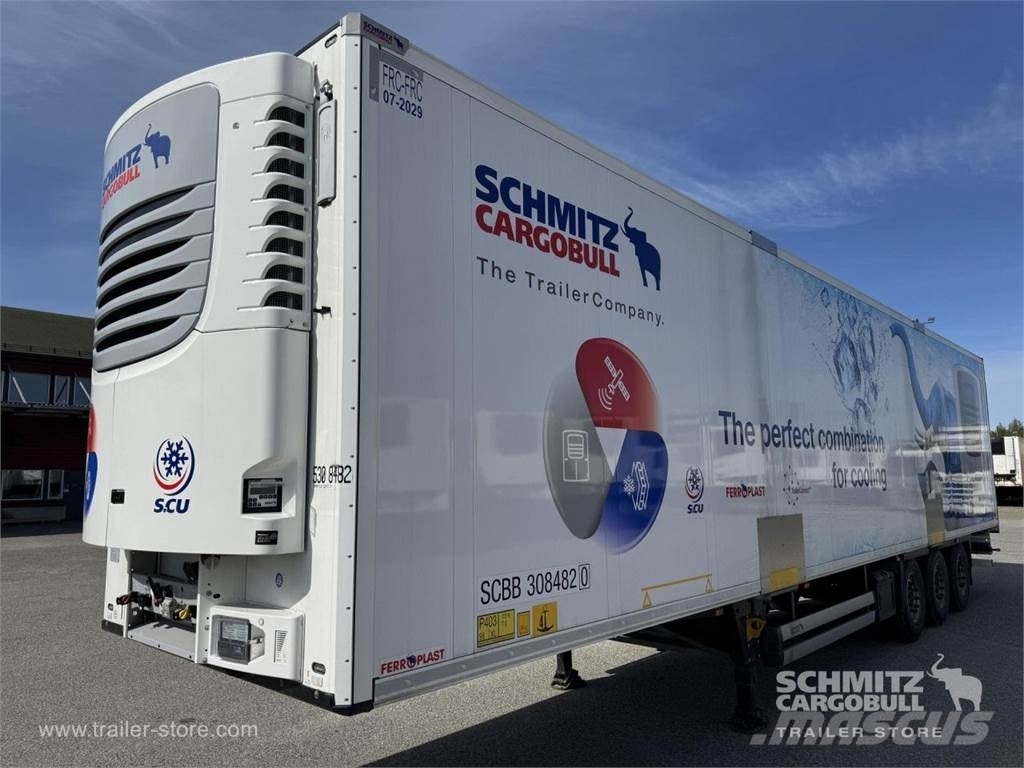 thumbnail image 2 of WSI 1:50 Schmitz Cargobull Reefer Trailer | 3-Axle Thermoking Refrigerated | 03-1109 2 of 4