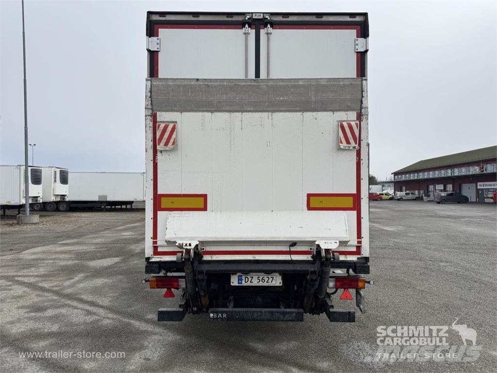 Schmitz Cargobull Reefer Standard Taillift Temperature controlled semi-trailers