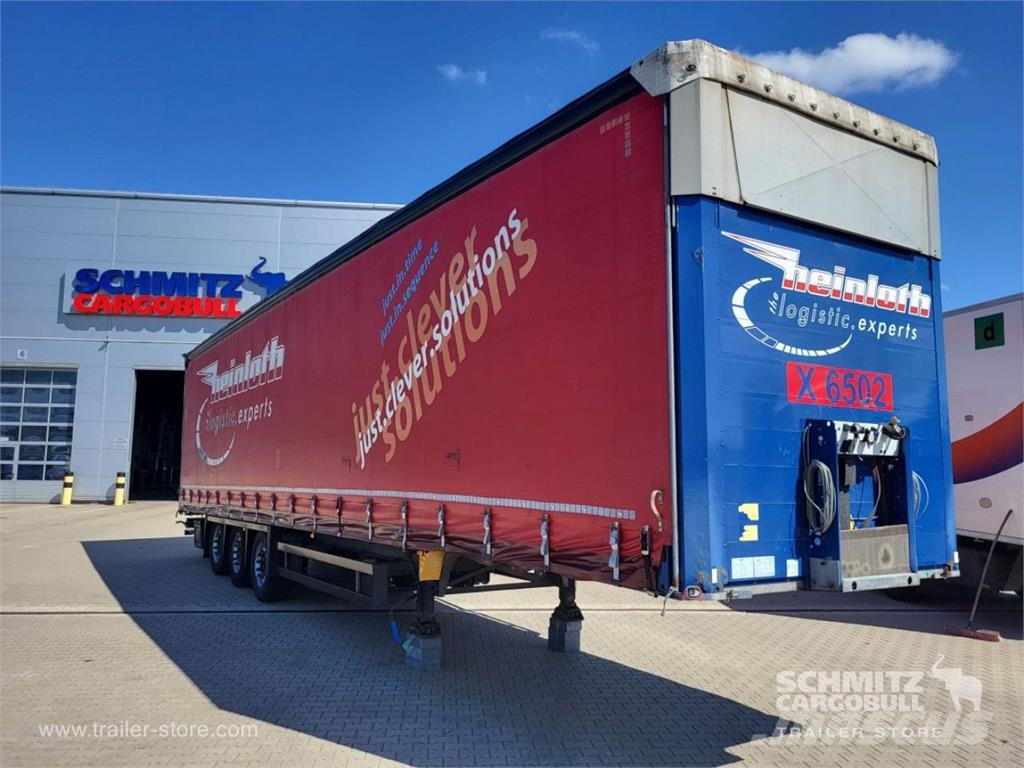 Schmitz Cargobull Curtainsider Mega Semirremolques de caja de lona