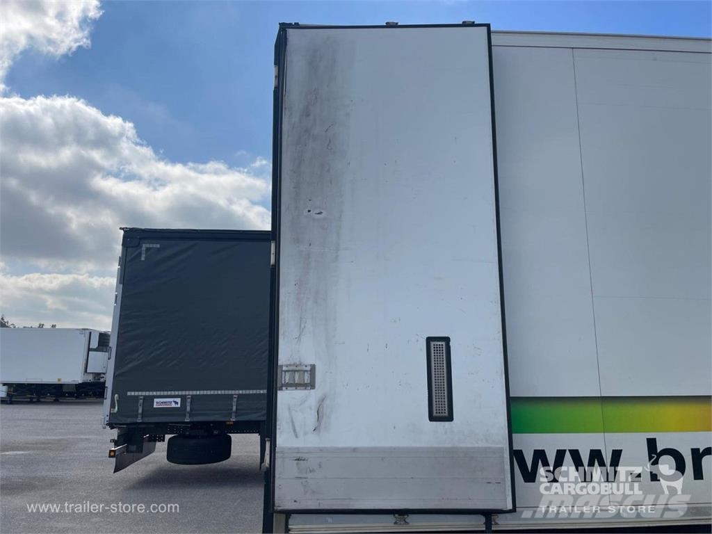 Schmitz Cargobull Reefer Standard 온도 조절식 세미 트레일러