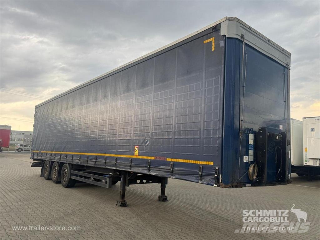 Kögel Curtainsider Mega Semirremolques con caja de lona