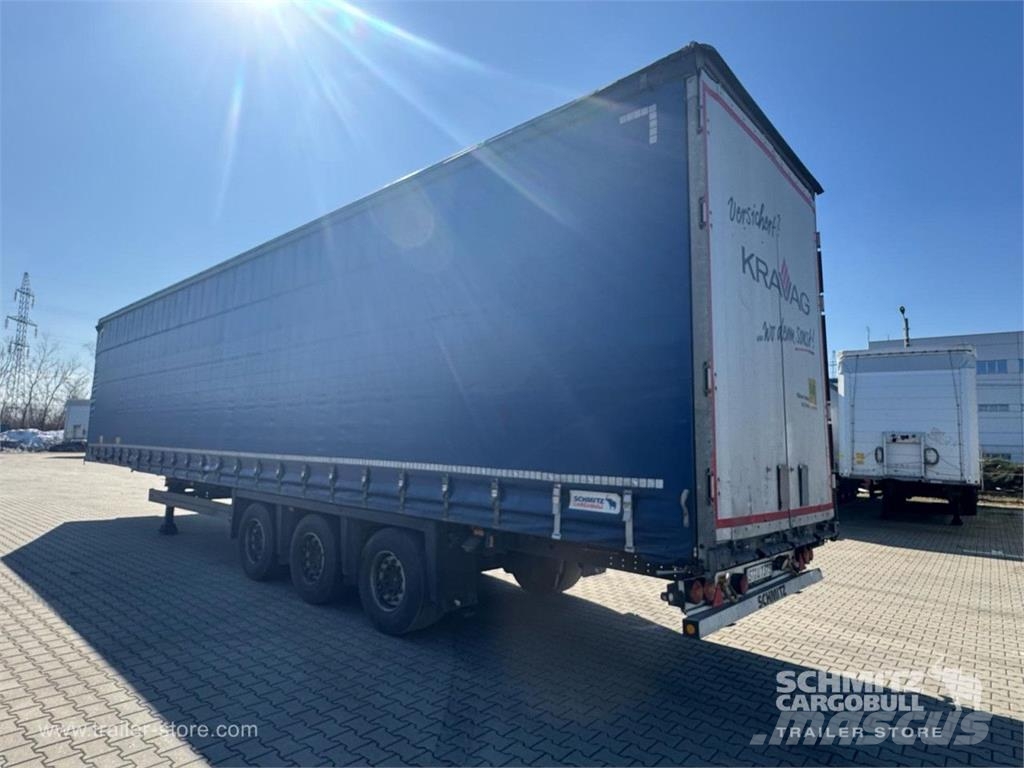 Schmitz Cargobull Curtainsider Mega Curtainsider semi-trailers