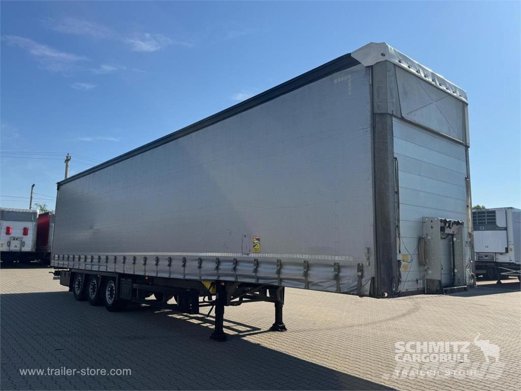 Schmitz Cargobull Curtainsider Mega نصف مقطورات بباب جانبي