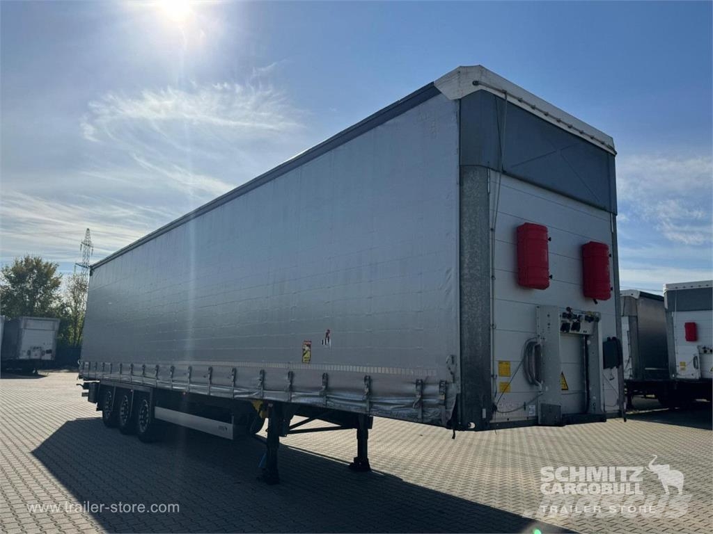 Schmitz Cargobull Curtainsider Mega نصف مقطورات بباب جانبي