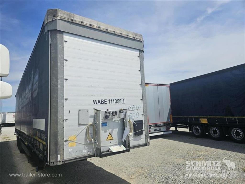 Schmitz Cargobull Curtainsider Mega Plachtové návesy