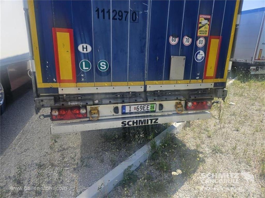 Schmitz Cargobull Curtainsider Mega نصف مقطورات بباب جانبي
