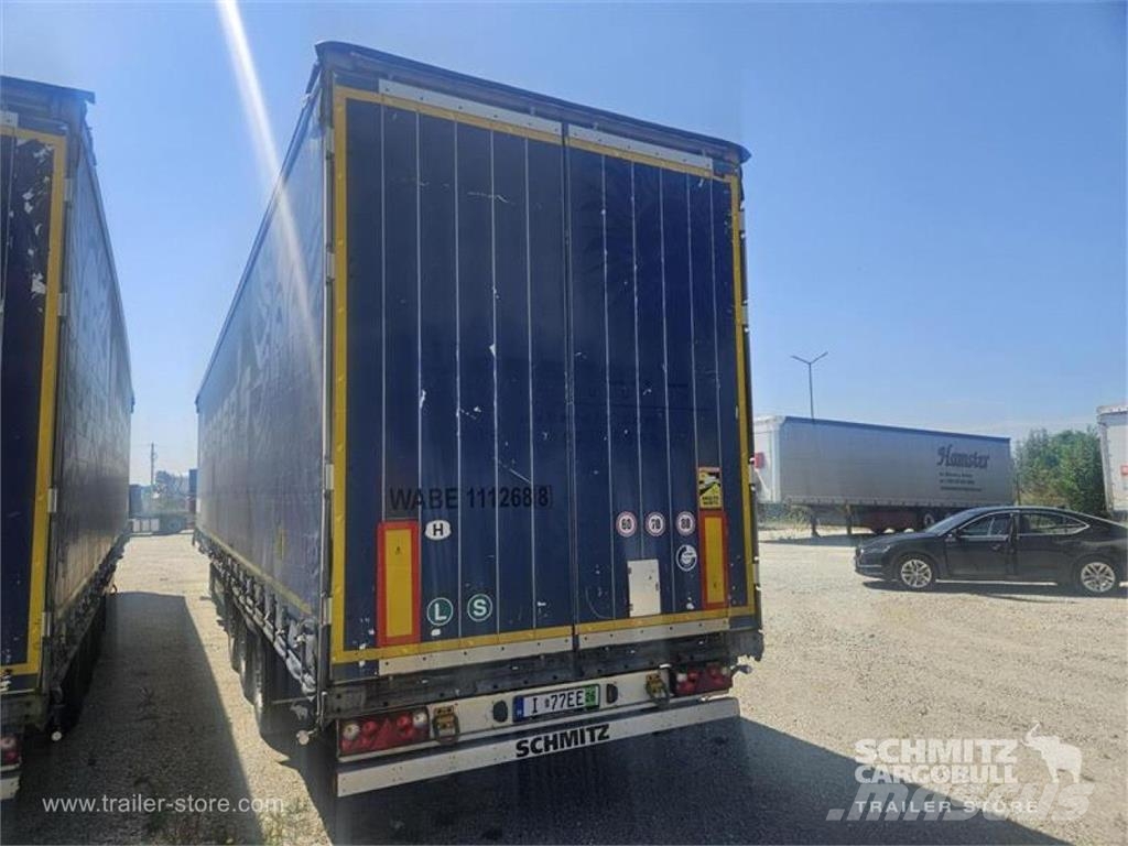 Schmitz Cargobull Curtainsider Mega نصف مقطورات بباب جانبي