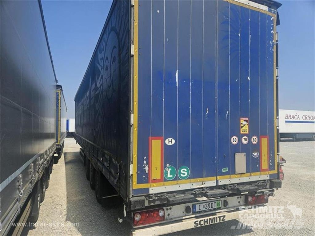 Schmitz Cargobull Curtainsider Mega Semirremolques con caja de lona