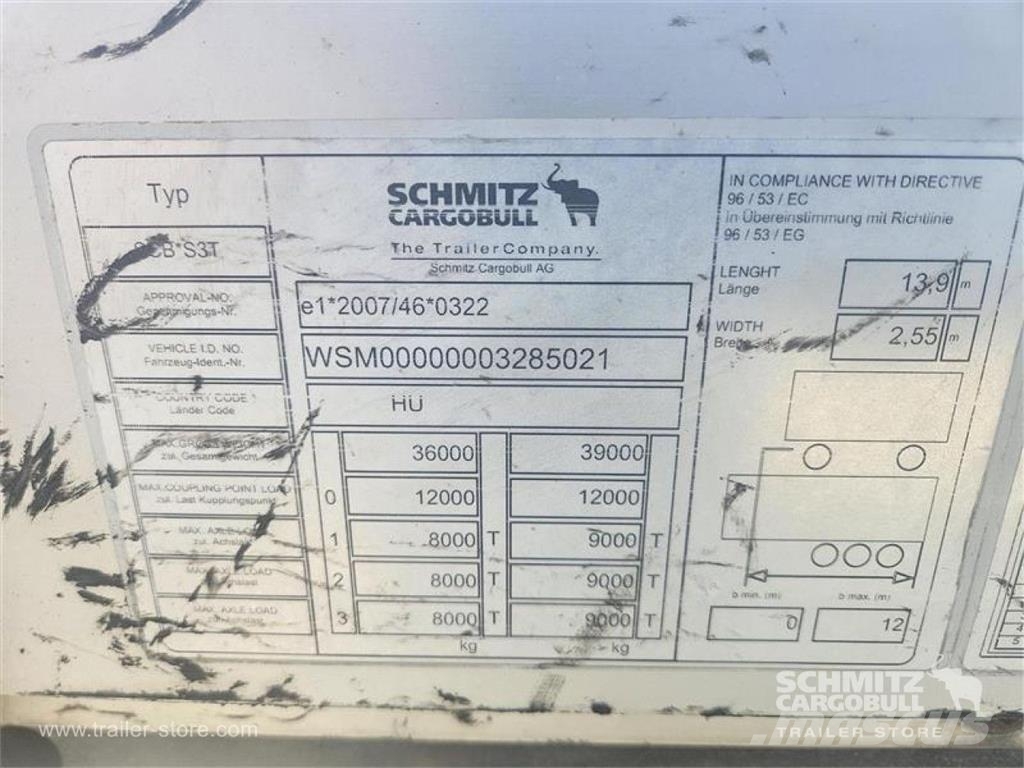 Schmitz Cargobull Curtainsider Mega Semirremolques con caja de lona