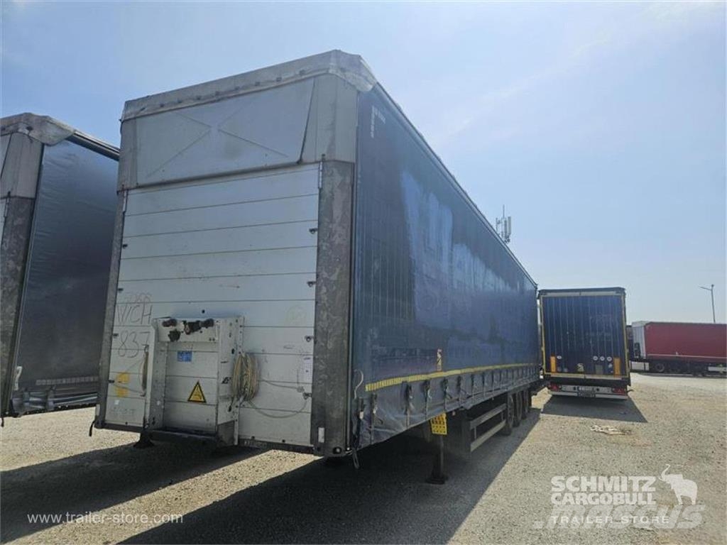 Schmitz Cargobull Curtainsider Mega Semirremolques con caja de lona