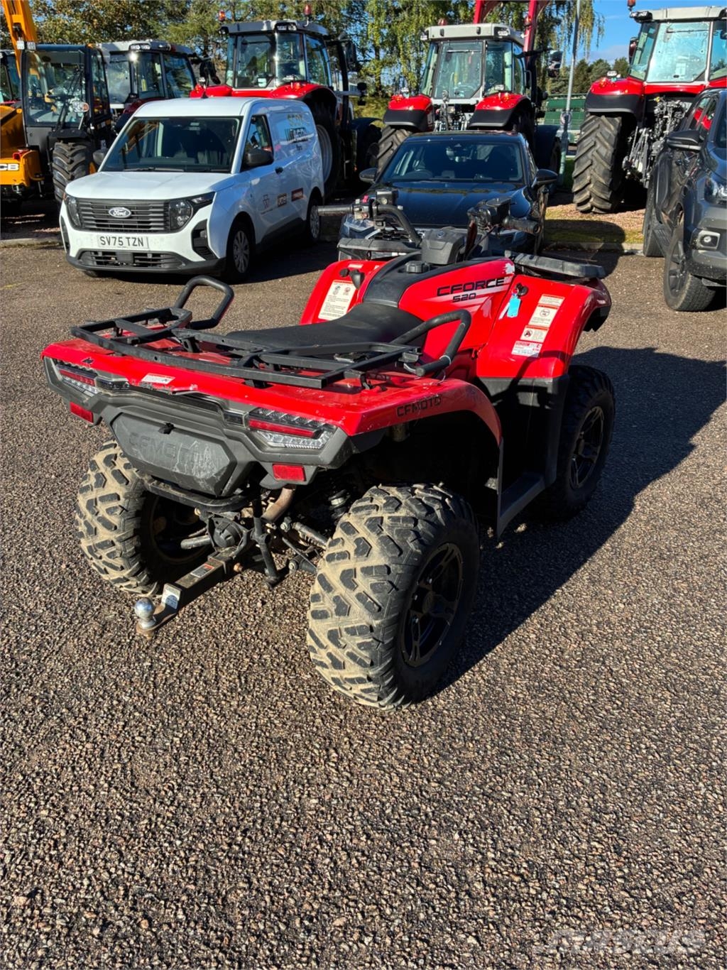 CF MOTO QUAD CFORCE 520 معدات البناء - غير ذلك