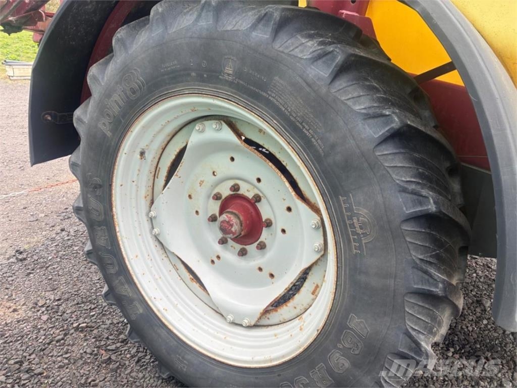 Hardi COMMANDER 24 Flüssigdüngerstreuer