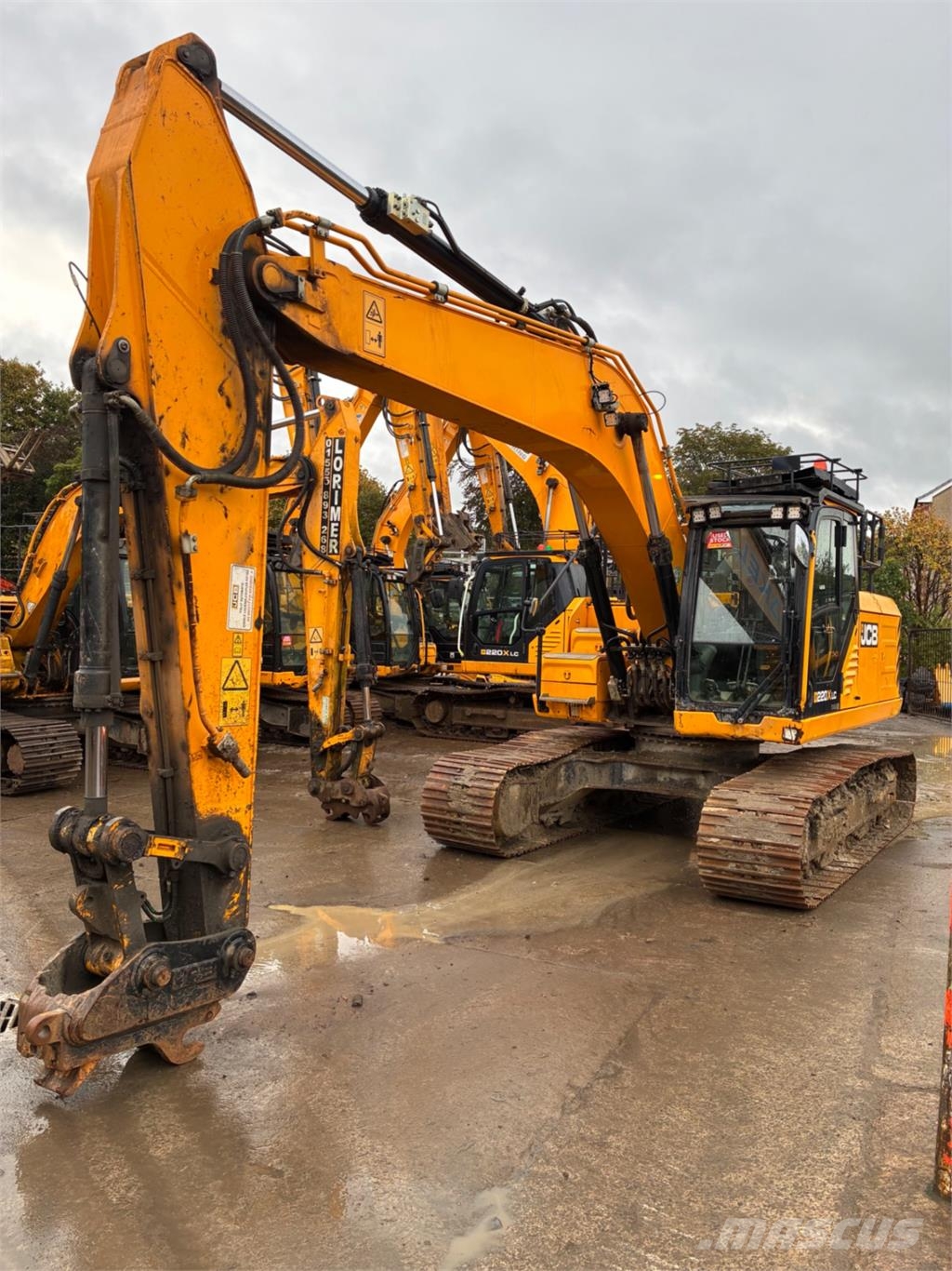 JCB 220X Crawler excavators