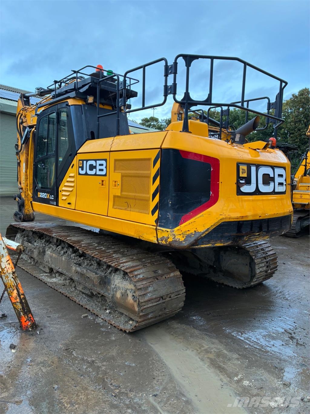 JCB 220X Crawler excavators