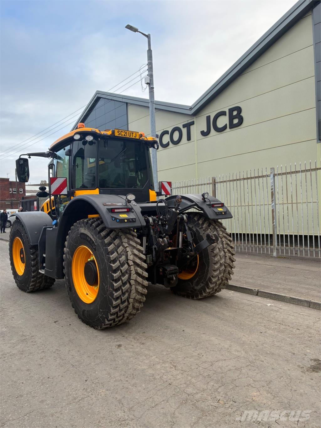 JCB 4220 معدات البناء - غير ذلك