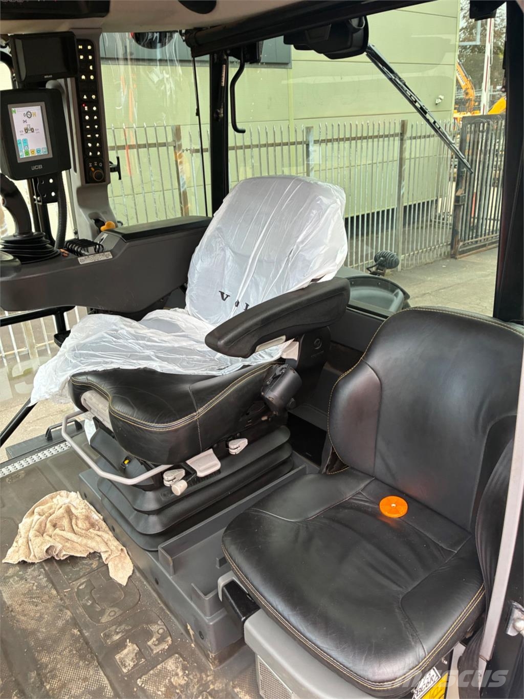 JCB 4220 معدات البناء - غير ذلك