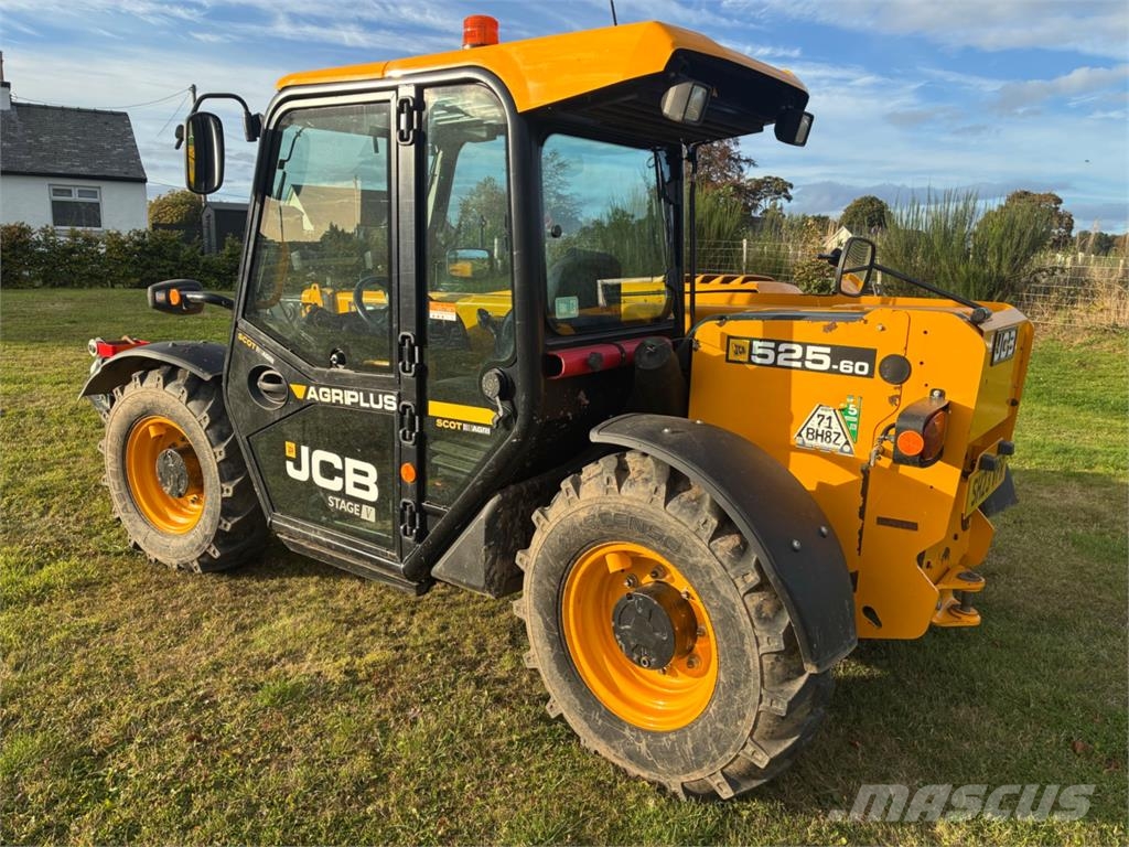 JCB 525-60 PLUS Telescopic handlers