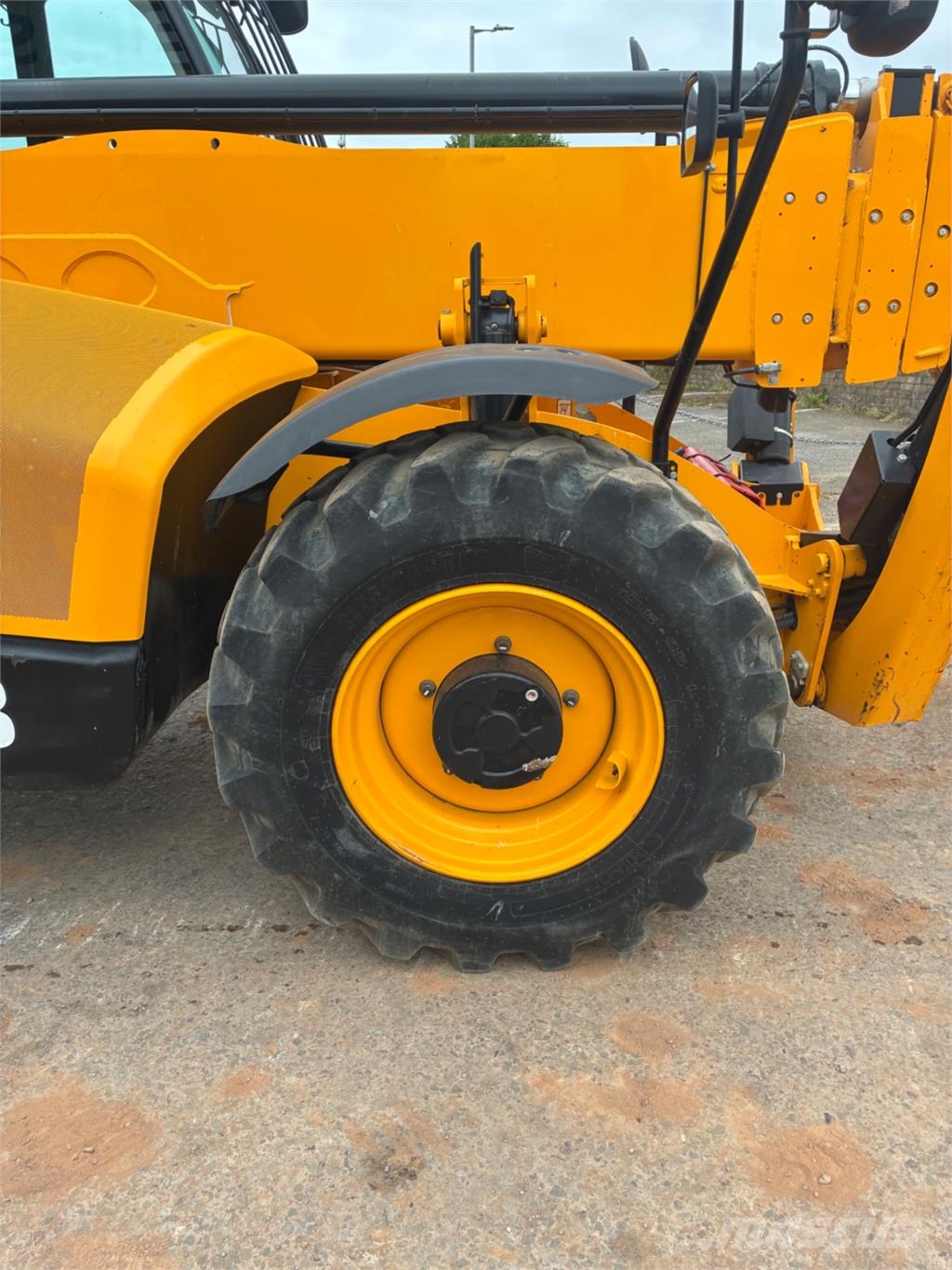 JCB 540-170 Teleskopiniai krautuvai