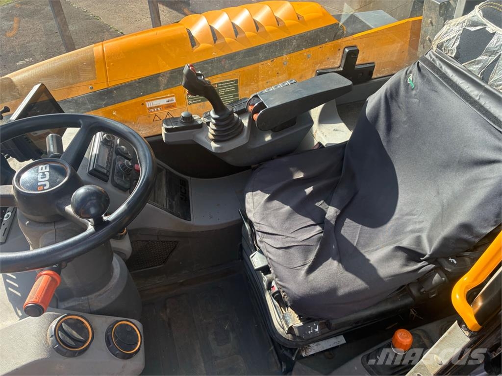 JCB 542-70 AGRI XTRA DT Telescopic handlers