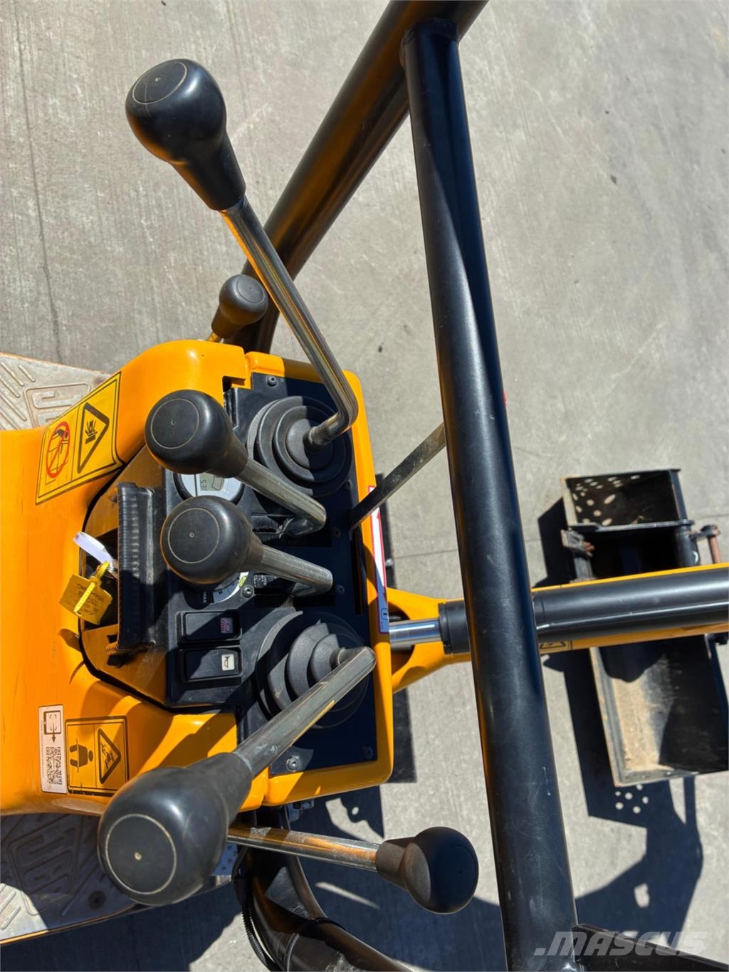 JCB 8008E معدات البناء - غير ذلك
