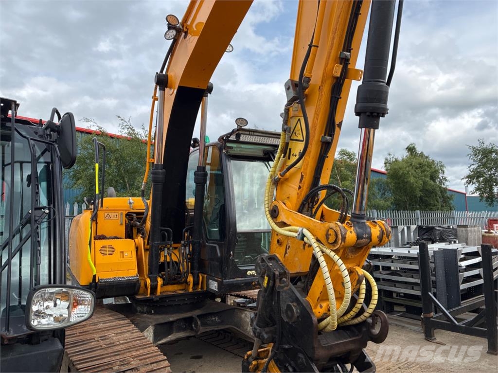JCB JC Pelle sur chenilles