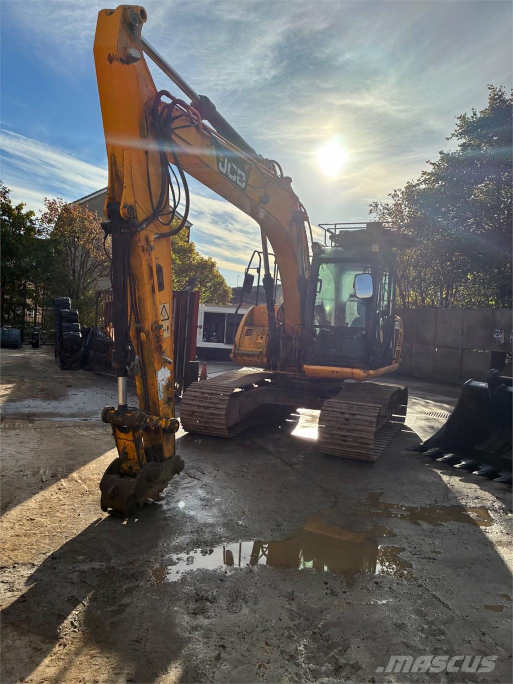 JCB JS145LC Crawler excavators