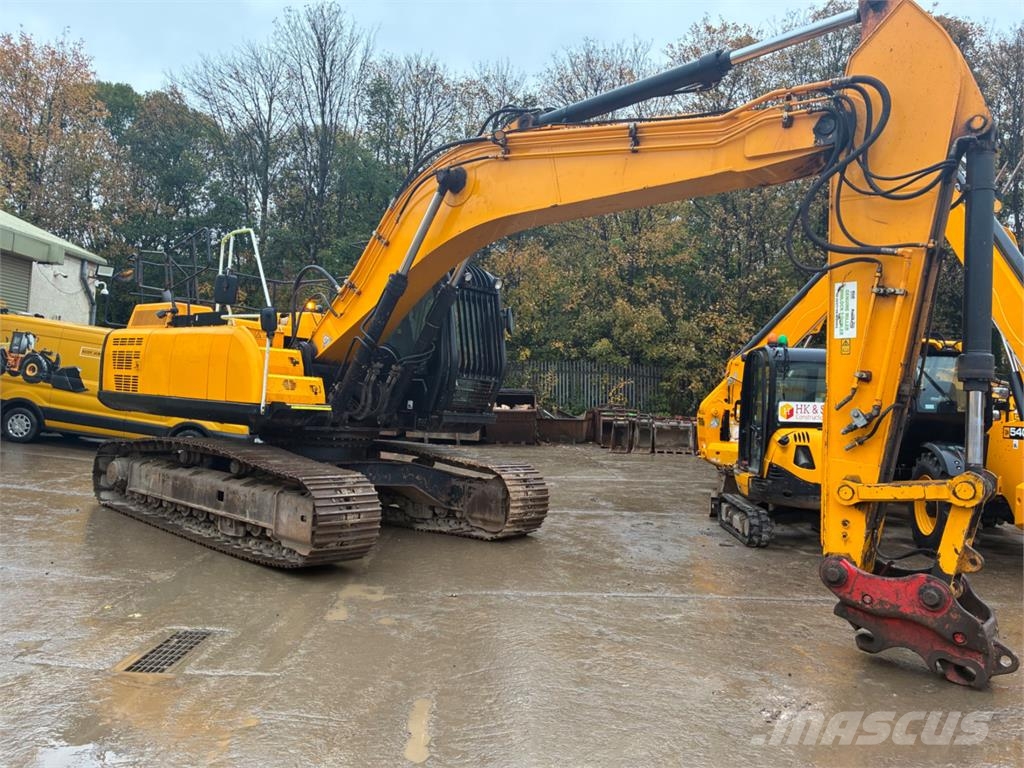 JCB JS300 Crawler excavators