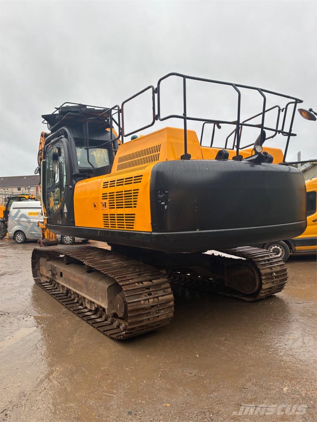 JCB JS300 Crawler excavators