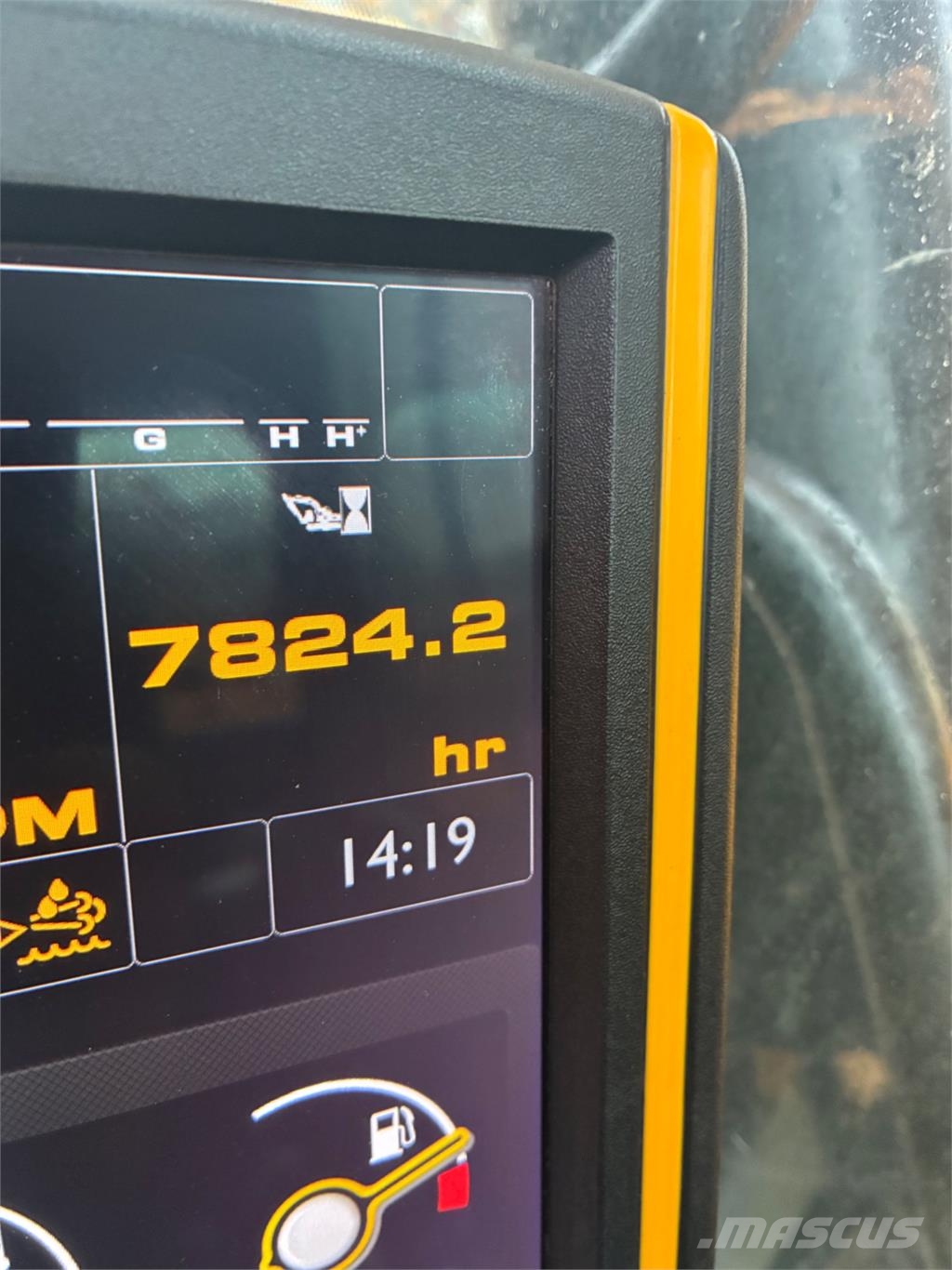 JCB JS300 Crawler excavators