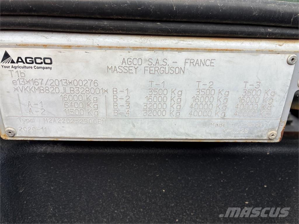Massey Ferguson 8S225 D-7 Tractores