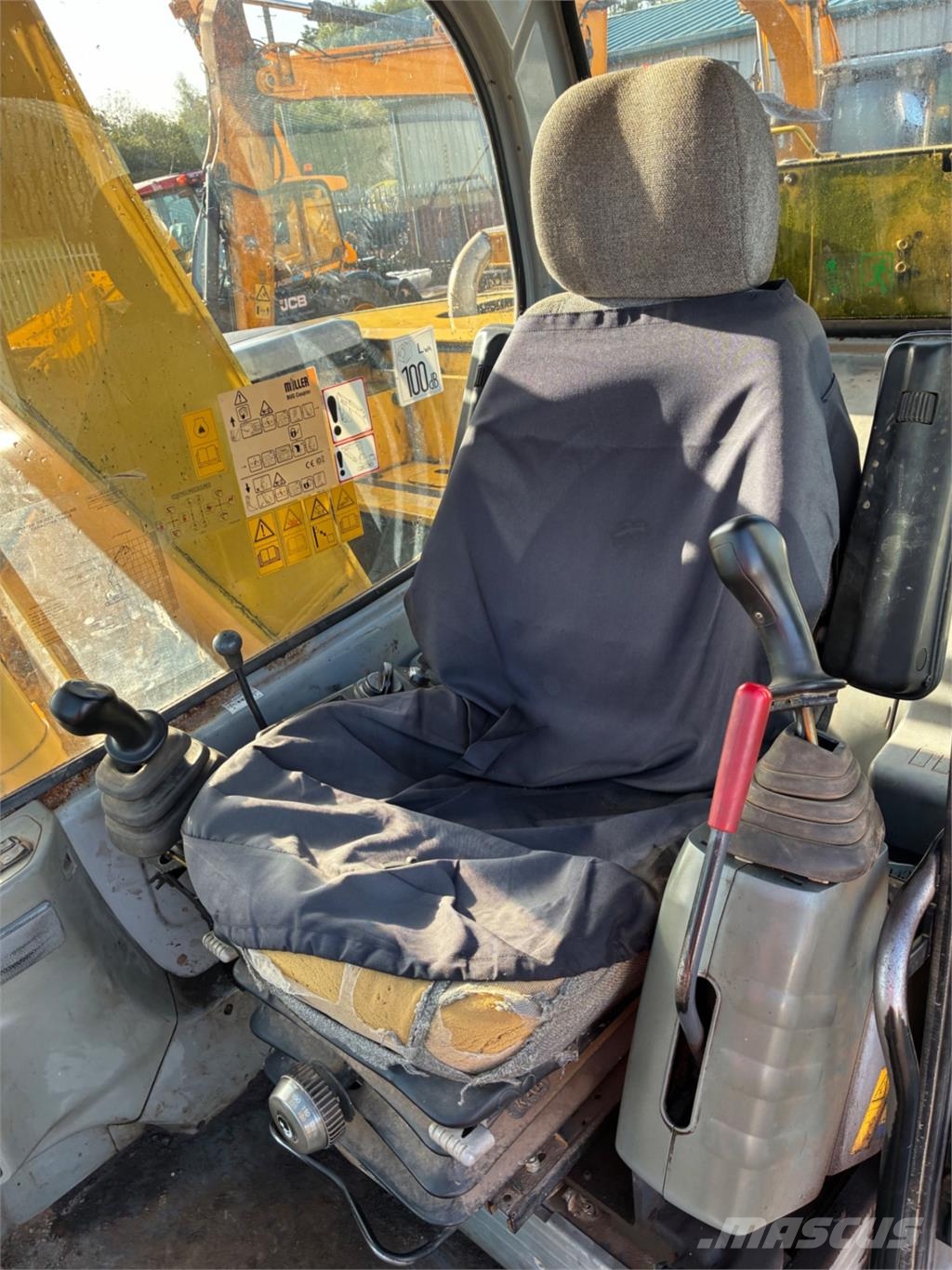 New Holland E135SR Gravemaskiner på larvebånd