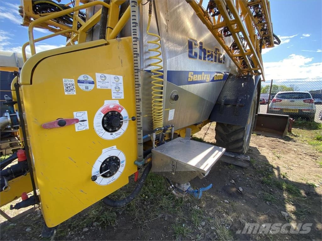 Chafer 6000 LITRE FERT SPREADER Skystų trąšų purkštuvai