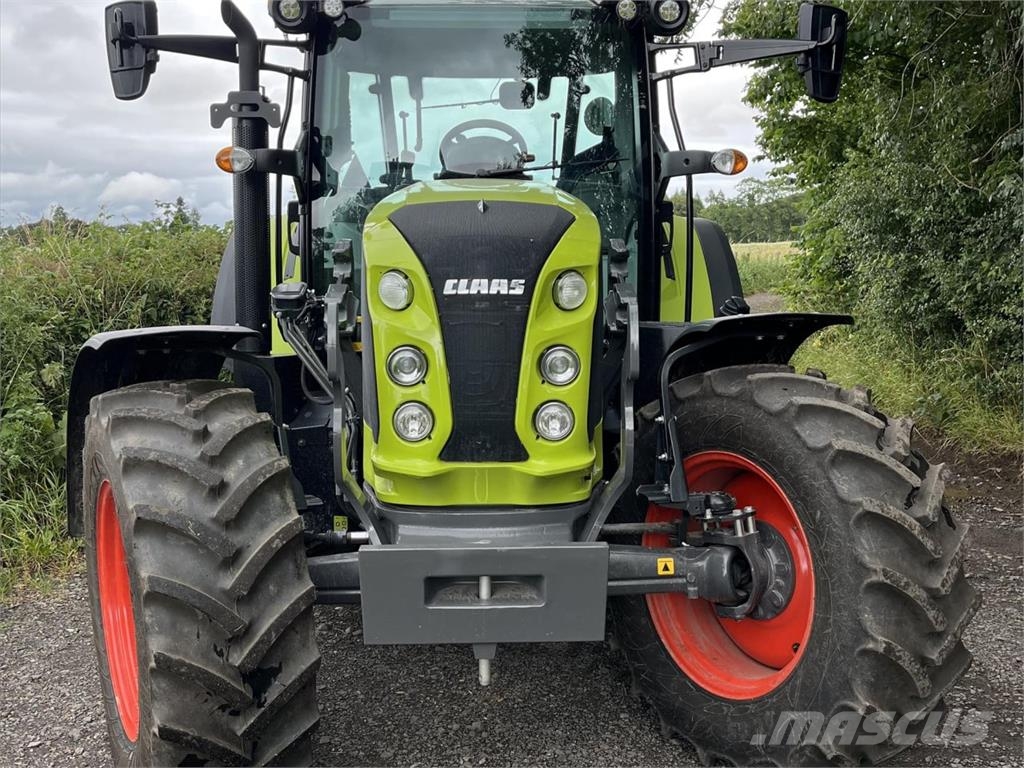 CLAAS ARION 470 CIS+ Tracteur