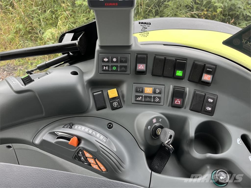 CLAAS ARION 470 CIS+ Tracteur